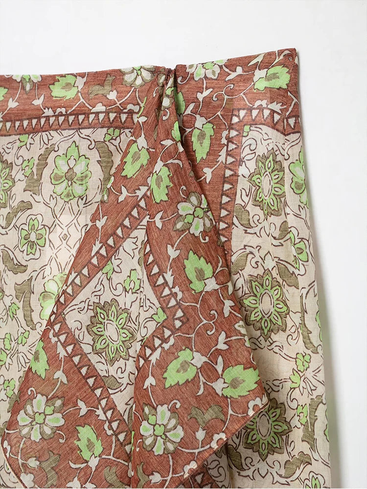 1.Midi Skirt