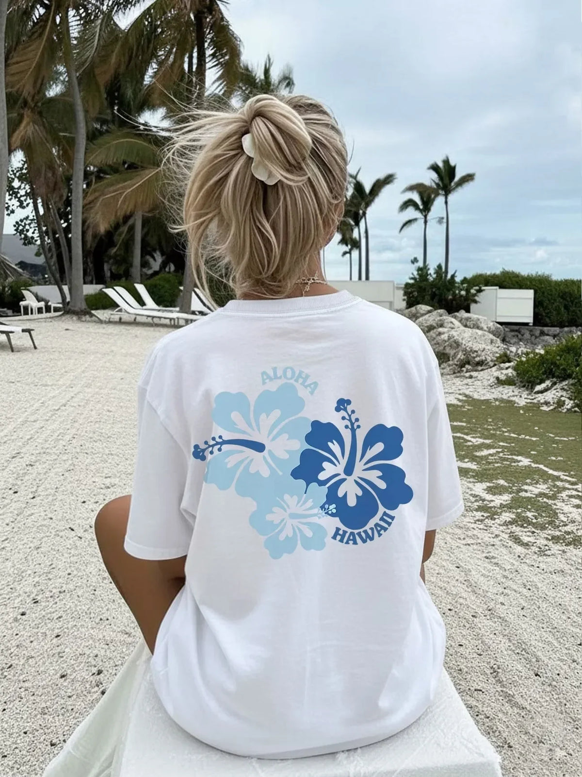 1. T-Shirt Blue Hibiscus