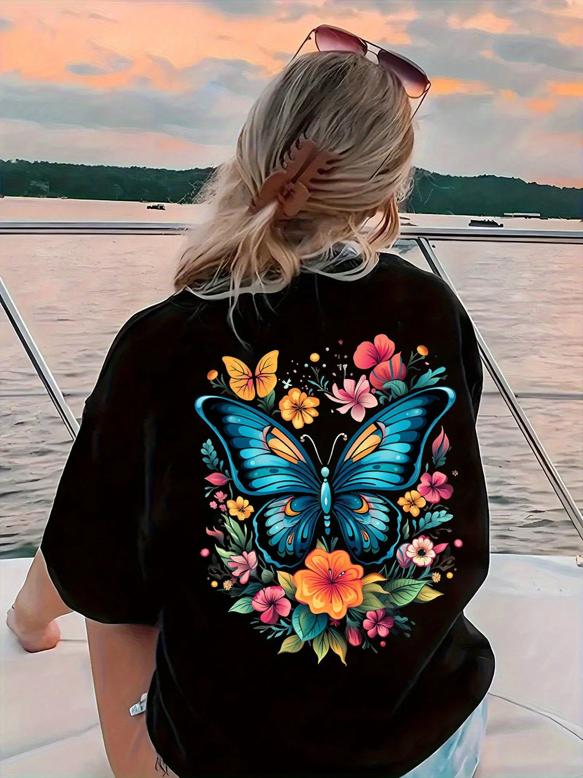 1. T-Shirt 100% Cotton Women's Short Sleeve Crew Neck T-Shirt Butterflies Floral Print